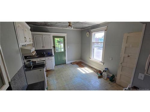 5 Maple St, Moncton, NB 