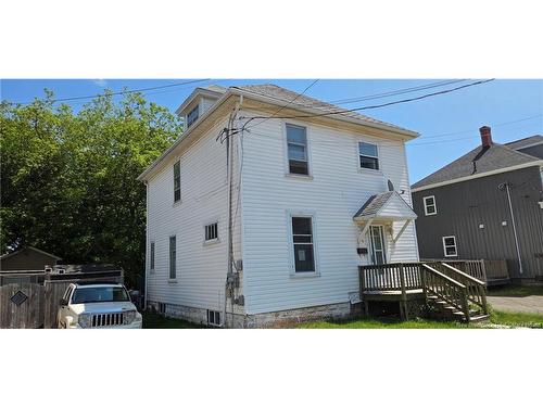 5 Maple St, Moncton, NB 