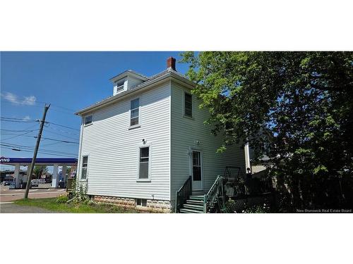 5 Maple St, Moncton, NB 