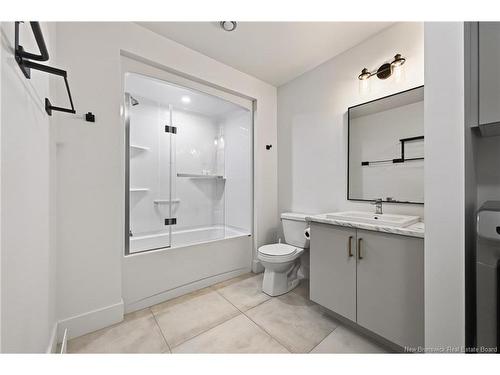 39 Donat Cres, Dieppe, NB 