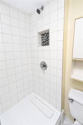 304 Connaught St, Fredericton, NB 