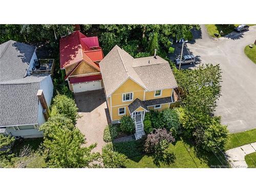 304 Connaught St, Fredericton, NB 