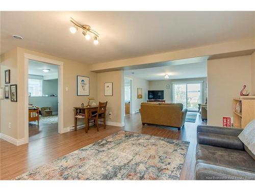 11 Oak Leaf Lane, Hampton, NB 