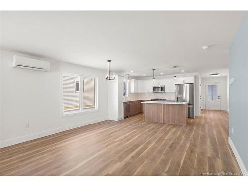 93 Attenborough Dr, Fredericton, NB 