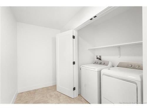 93 Attenborough Dr, Fredericton, NB 