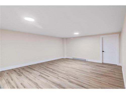 93 Attenborough Dr, Fredericton, NB 
