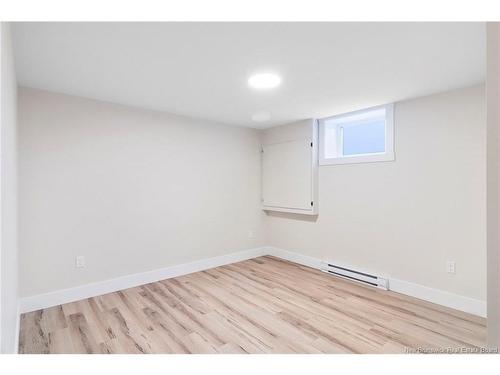93 Attenborough Dr, Fredericton, NB 