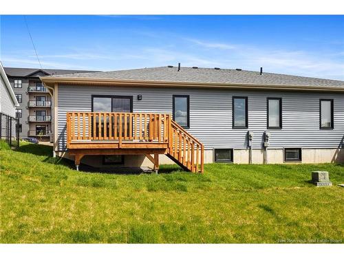 93 Attenborough Dr, Fredericton, NB 