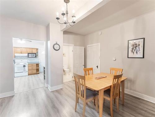 218 Austin St, Winnipeg, MB - Indoor Photo Showing Dining Room