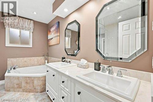 363 Twinflower Crescent, Waterloo, ON - Indoor Photo Showing Bathroom