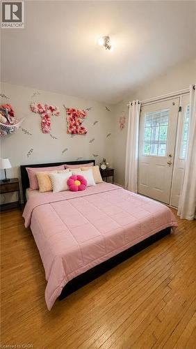 241 Thorner Drive, Hamilton, ON - Indoor Photo Showing Bedroom