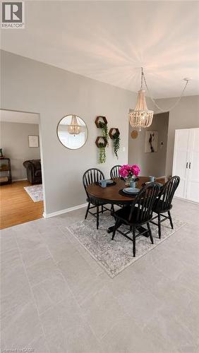 241 Thorner Drive, Hamilton, ON - Indoor