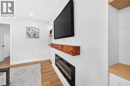 138 Rendell Boulevard, Hamilton, ON - Indoor Photo Showing Other Room With Fireplace