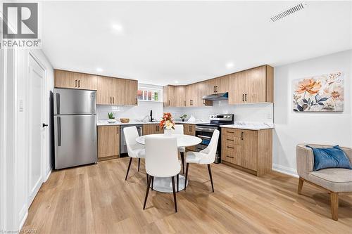 138 Rendell Boulevard, Hamilton, ON - Indoor Photo Showing Kitchen With Stainless Steel Kitchen