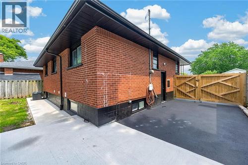 138 Rendell Boulevard, Hamilton, ON - Outdoor With Exterior