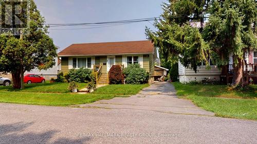 4 King Street, Cornwall, ON - Outdoor With Facade