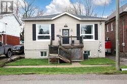 164 KINGS HILL LANE  Clarington, ON L1C 1R8