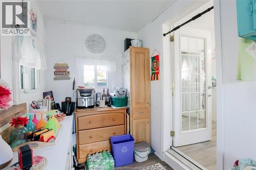 3612 King, Windsor, ON - Indoor