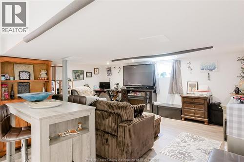 3612 King, Windsor, ON - Indoor Photo Showing Other Room
