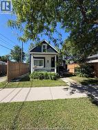 639 WATKINS Windsor, ON N9C 2Y5
