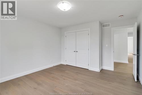 33 Eagle, Leamington, ON - Indoor Photo Showing Other Room