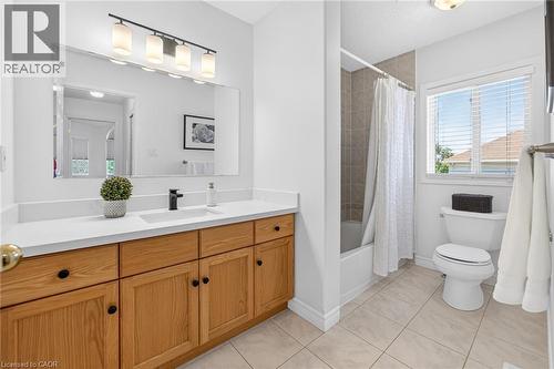 72 Beardmore Crescent, Acton, ON - Indoor Photo Showing Bathroom