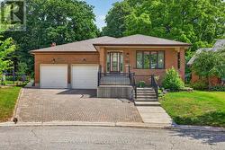 27 STIRRUP COURT  London North (North J), ON N6G 3T8