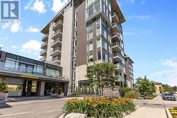 512 - 570 DE MAZENOD AVENUE  Ottawa, ON K1S 5X2