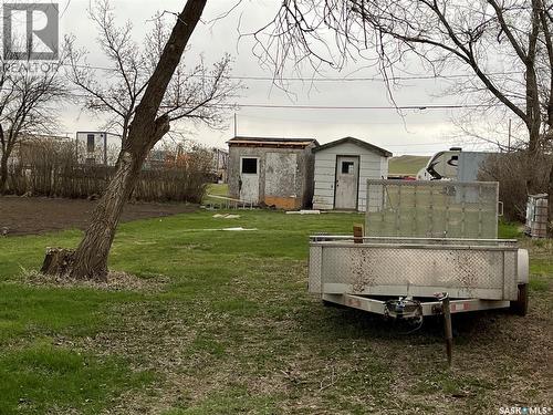 9 2Nd Street E, Willow Bunch, SK - Outdoor
