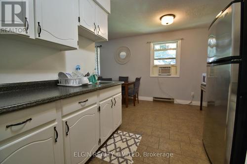 20 Tecumseh Street, St. Thomas, ON - Indoor Photo Showing Other Room