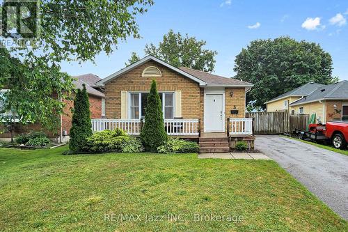 3 POCHON AVENUE  Port Hope, ON L1A 2X8