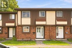 127 PICKFORD DRIVE  Ottawa, ON K2L 2C3