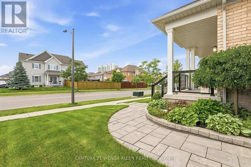 2 Rushlands Crescent, Whitby, ON - Outdoor