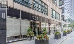 1206 - 263 WELLINGTON STREET W  Toronto, ON M5V 3E6