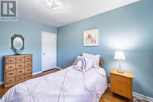 5 Valois Court, Toronto, ON 