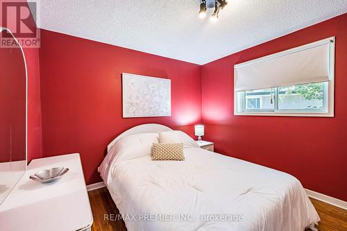 5 Valois Court, Toronto, ON 