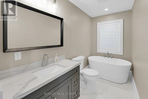 94 Terrence Park Drive, Hamilton (Ancaster), ON - Indoor Photo Showing Bathroom