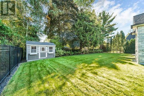 94 Terrence Park Drive, Hamilton (Ancaster), ON - Outdoor