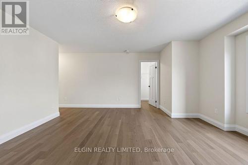 15 - 49 Royal Dornoch Drive, St. Thomas, ON - Indoor Photo Showing Other Room