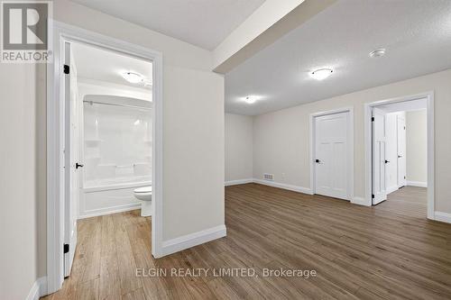 15 - 49 Royal Dornoch Drive, St. Thomas, ON - Indoor Photo Showing Other Room