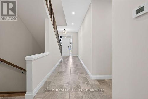 15 - 49 Royal Dornoch Drive, St. Thomas, ON - Indoor Photo Showing Other Room