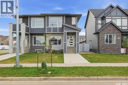 605 Feheregyhazi BOULEVARD  Saskatoon, SK S7W 0Z4