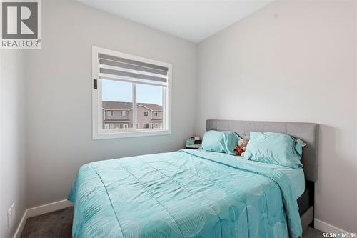 605 Feheregyhazi Boulevard, Saskatoon, SK - Indoor Photo Showing Bedroom