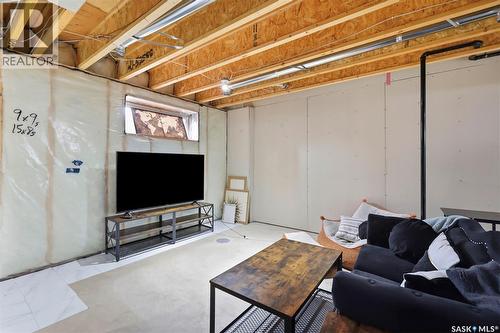 605 Feheregyhazi Boulevard, Saskatoon, SK - Indoor Photo Showing Basement