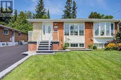 3367 THE CREDIT WOOD  Mississauga, ON L5C 2J9