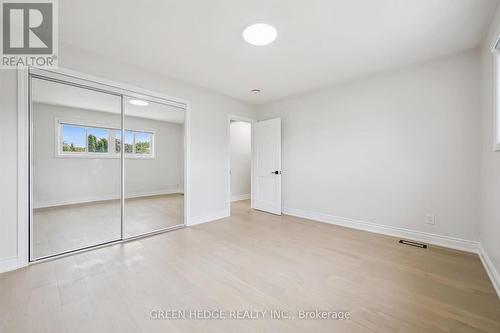 385 Village Crescent, Kitchener, ON - Indoor Photo Showing Other Room