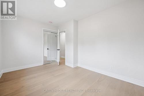 385 Village Crescent, Kitchener, ON - Indoor Photo Showing Other Room