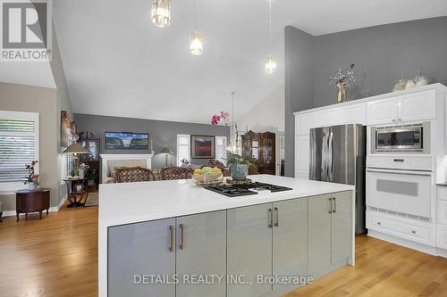 65 Kimberwick Crescent, Ottawa, ON - Indoor Photo Showing Kitchen