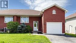 20 LANDON AVENUE  Norfolk, ON N3Y 5J8