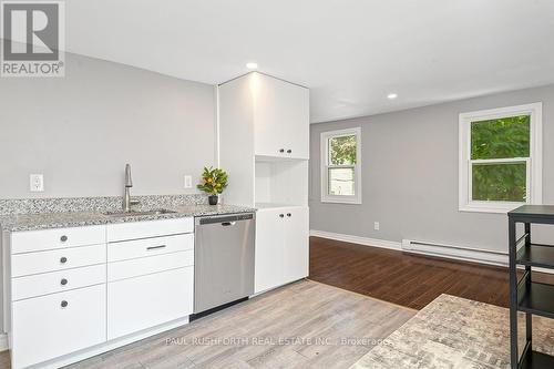 Unit B- Kitchen - 978 Admiral Avenue, Ottawa, ON - Indoor
